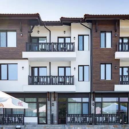 St George Apartcomplex Shkorpilovtsi