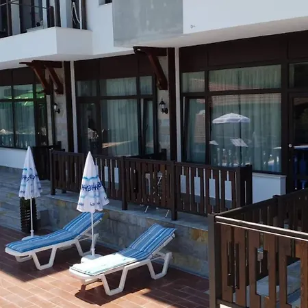 St George Apartcomplex Shkorpilovtsi