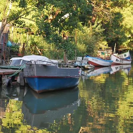 св. георги апарткомплекс 3*