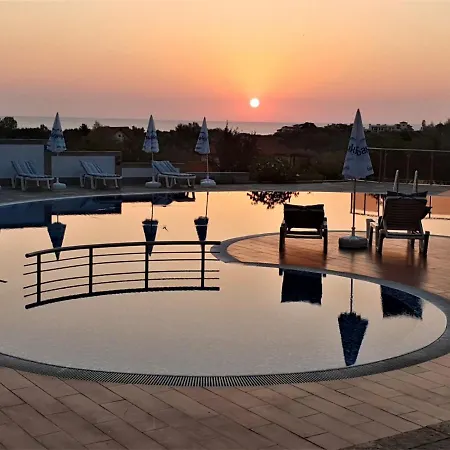 St George Apartcomplex 3*