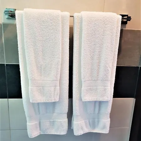 Апартхотел св. георги апарткомплекс Шкорпиловци